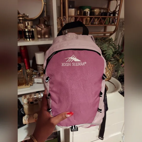 Purple backpack - Picture 4 of 9